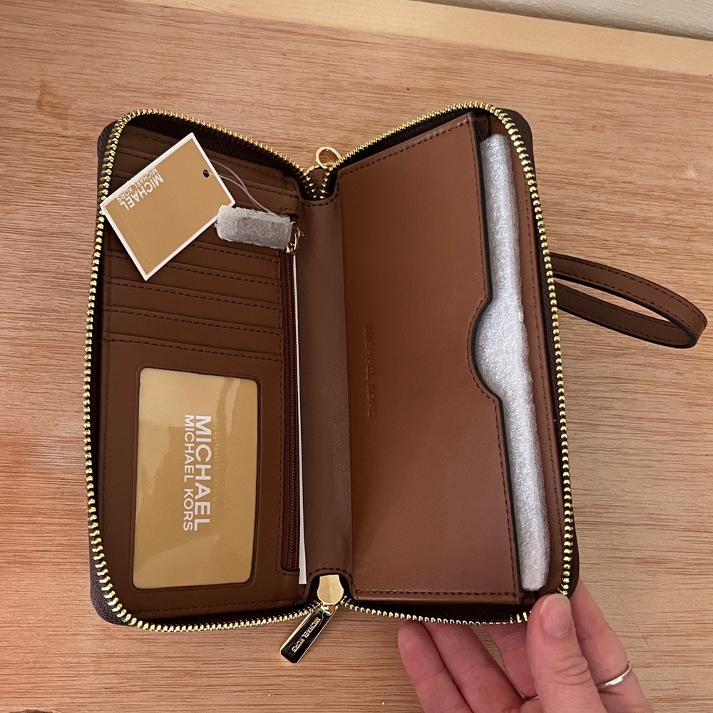 Michael Kors Dark Brown Tote and Wallet Set - Picture 7 of 7